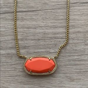 Kendra Scott necklace
